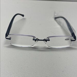 Rimless Reading Glasses with Black Arms. Huyaopt, +1.25